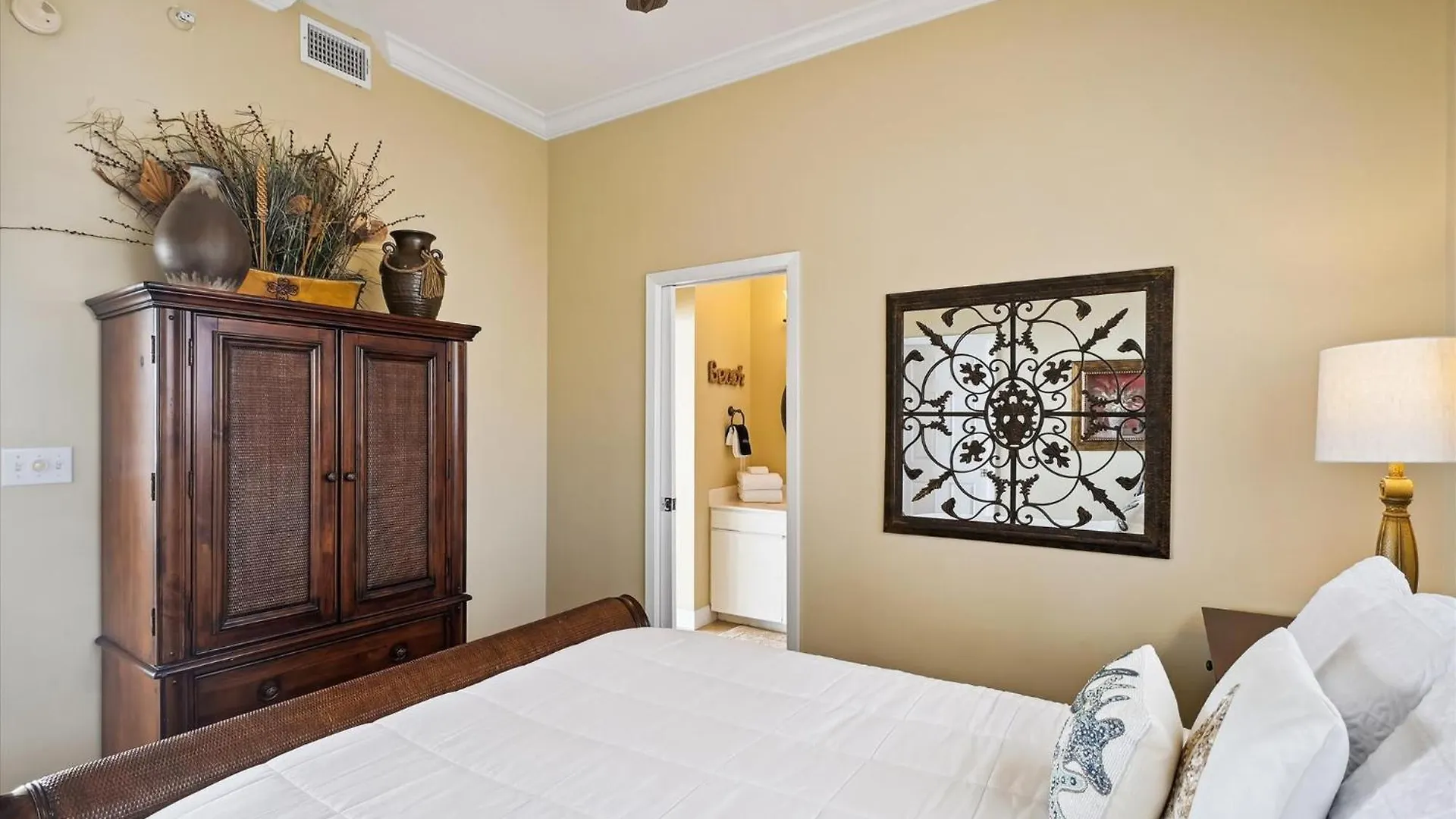 Apartment Oceania 902- By Holiday Isle Properties Destin