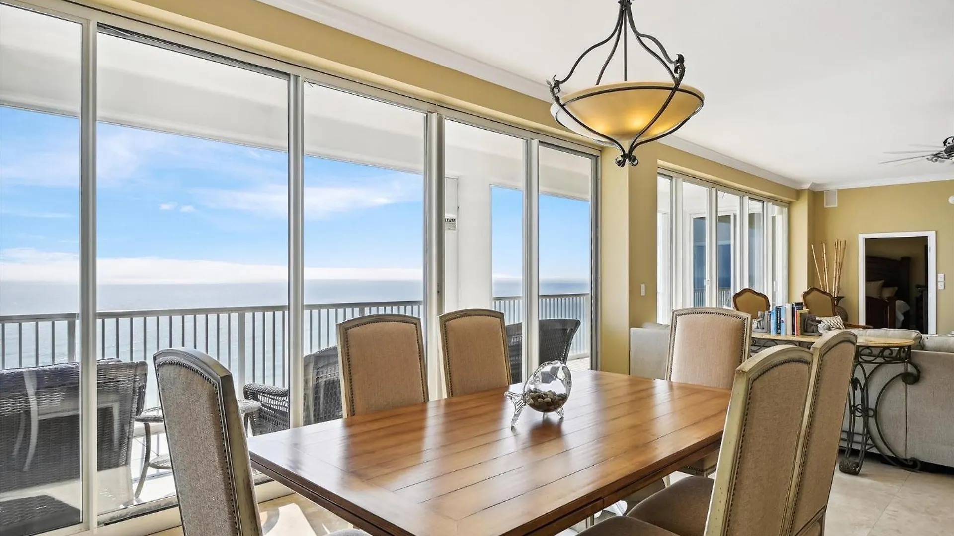 Oceania 902- By Holiday Isle Properties Destin Apartment